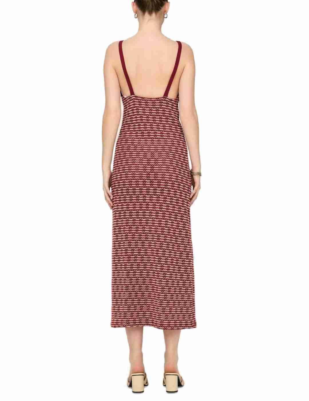 Vestido Only Tove largo granate y blanco de punto para mujer